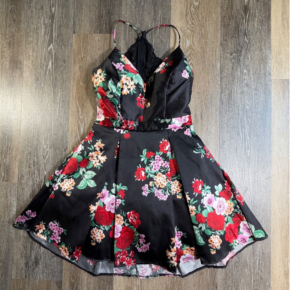 B. Smart Dress Women Size 11 Black Floral Lace Back Satin Fit Flare JIBYN811